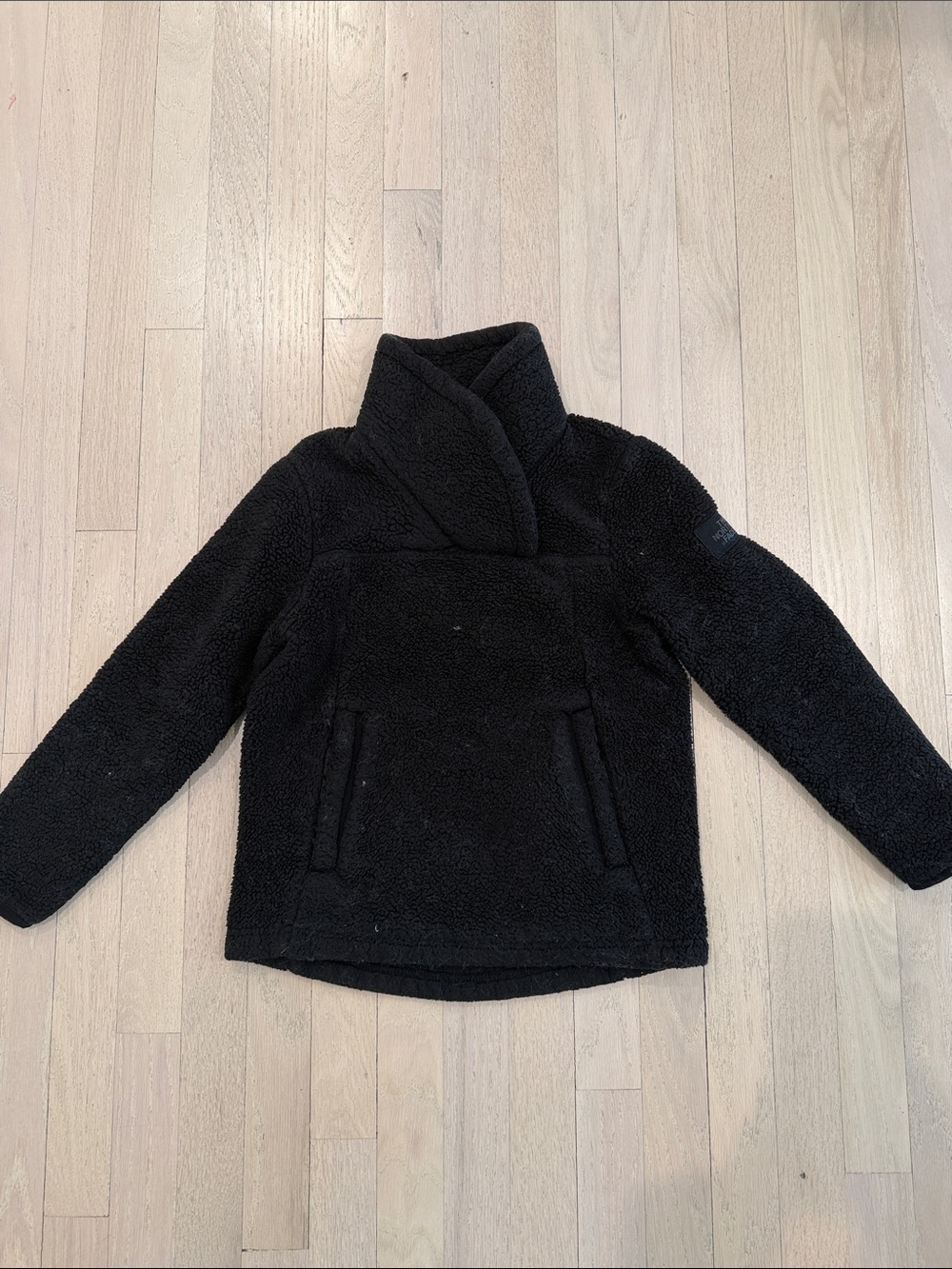 The North Face Kids Black Sherpa Pullover